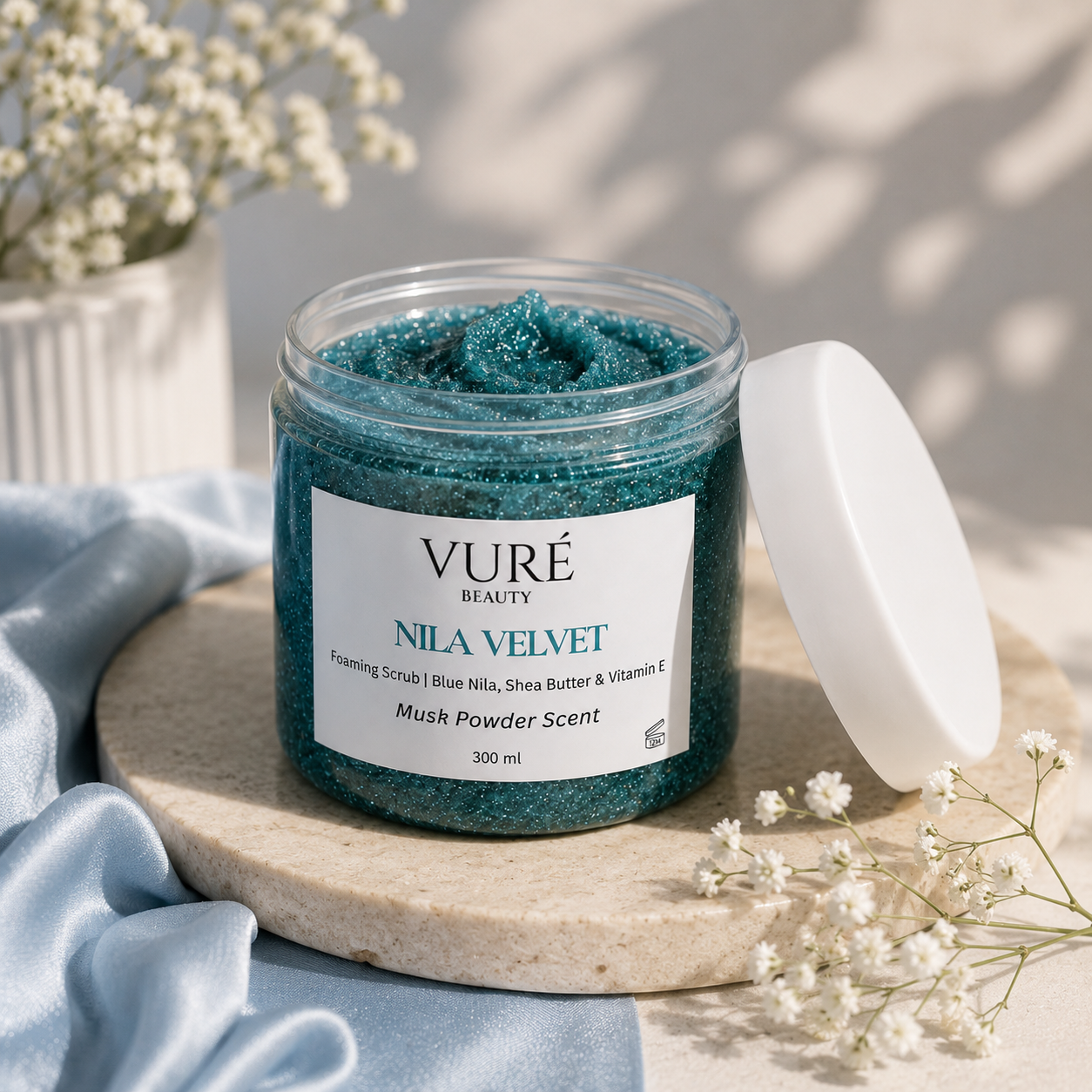 Nila Velvet Foaming Scrub